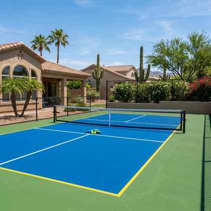 Finished CushionX cushioned pickleball court after an overlay